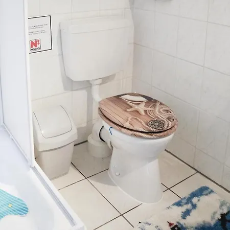1 Bedroom Stunning In *
